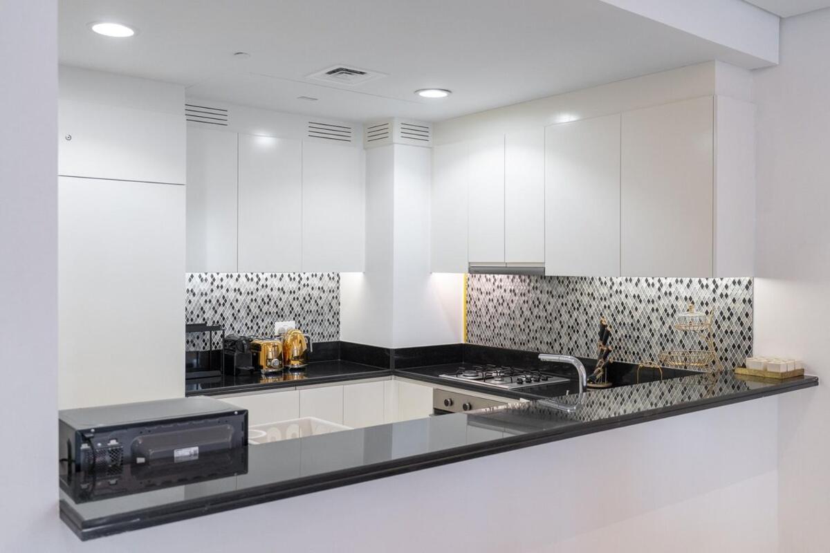 Modern 2br Perfect For 4 In Business Bay Apartment *