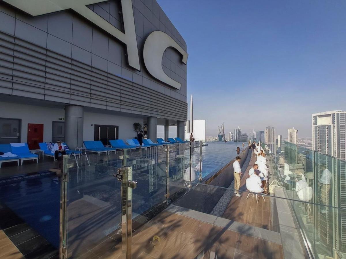 Modern 2br Perfect For 4 In Business Bay Dubai