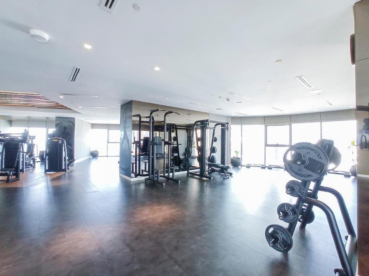 Apartment Modern 2br Perfect For 4 In Business Bay *