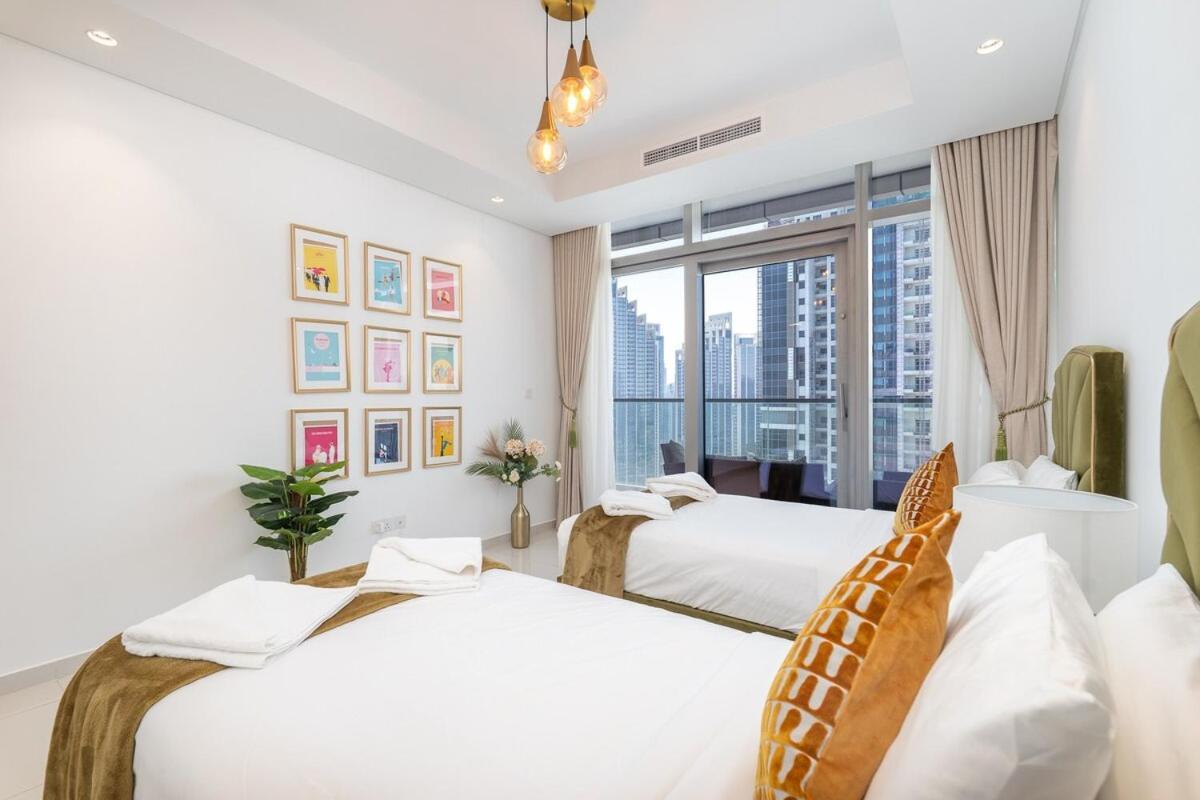 Apartment Modern 2br Perfect For 4 In Business Bay *